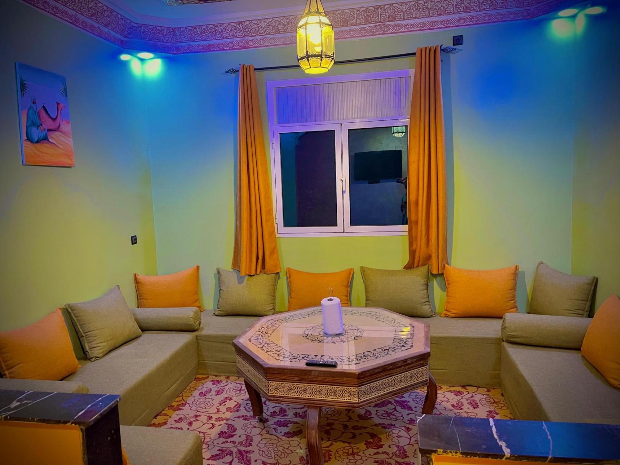 Luxury Family Apartment Мерзуга Екстер'єр фото